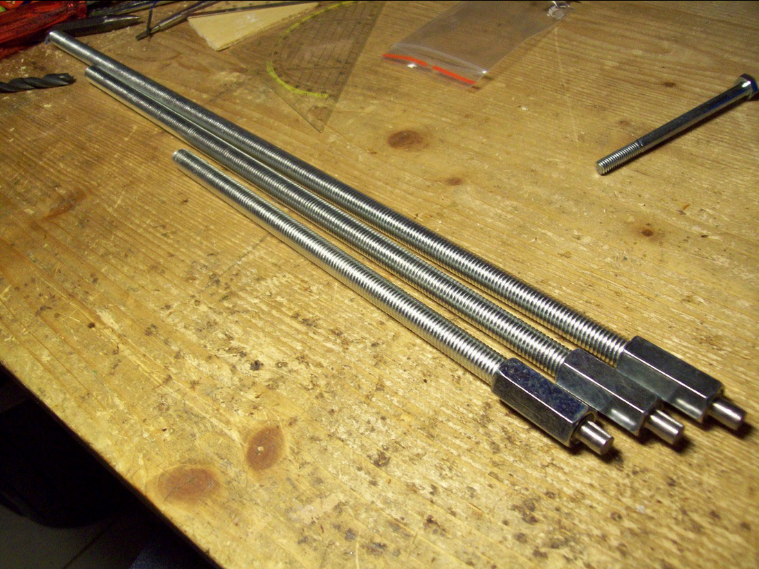 M10 threaded rods used as linear drive spindles
