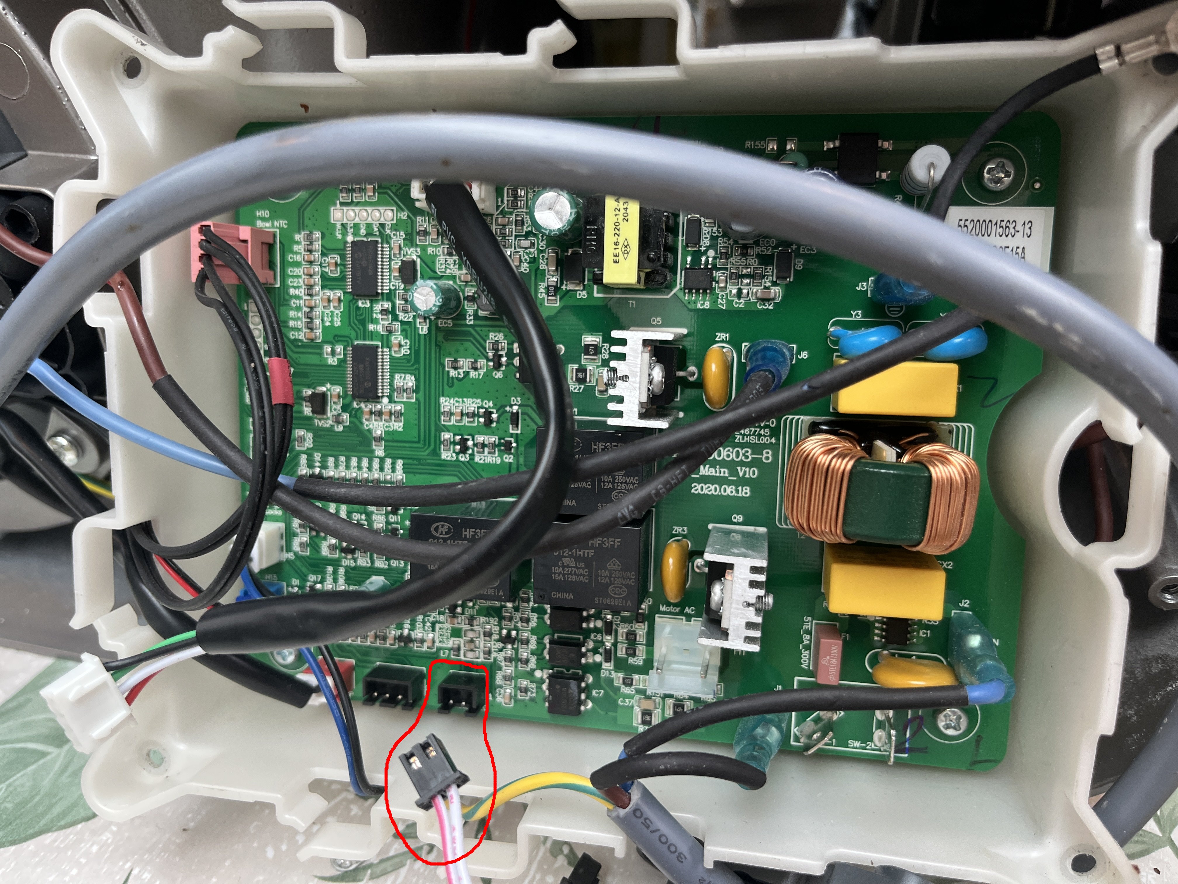 Main circuit board in the base of the food processor